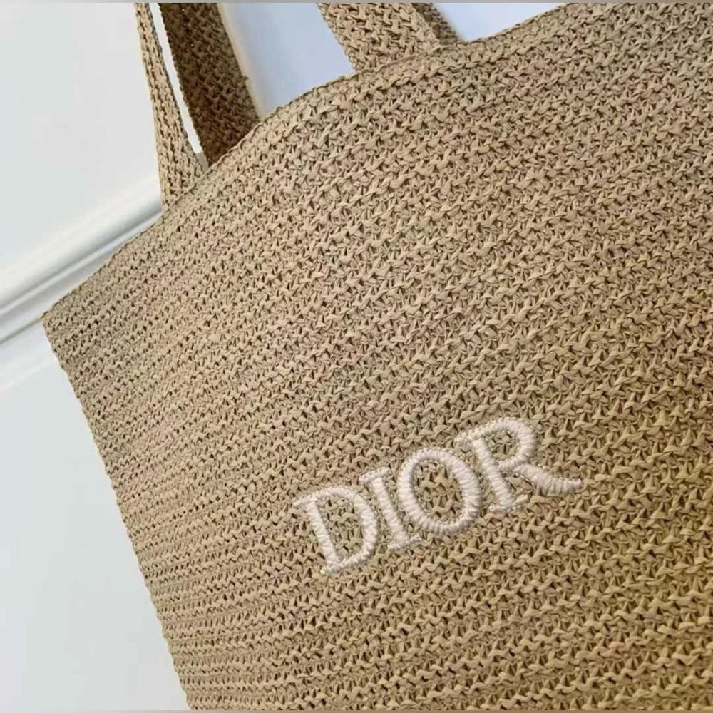 Dior Parfums Collection Woven Exclusive Tote Bag - Picture 2 of 12